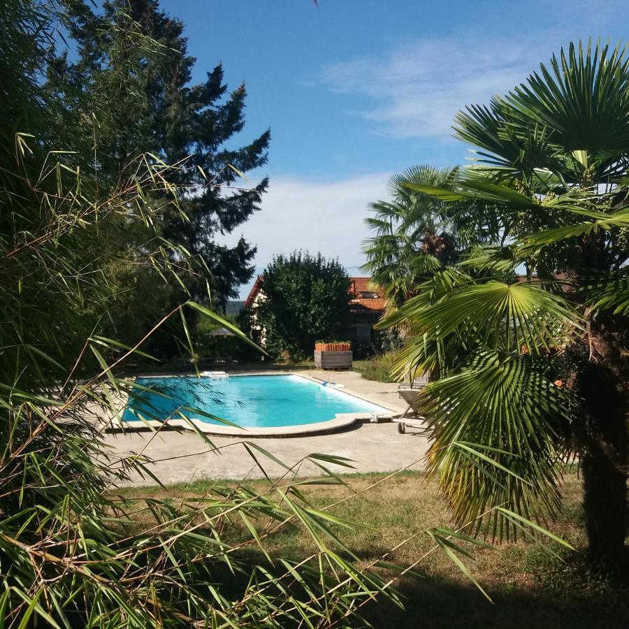 Le Moulinaud Maison 18Eme Siecle מראה חיצוני תמונה